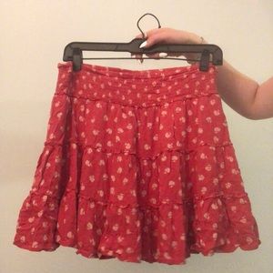 American eagle tiered ruffle skirt red flower size medium